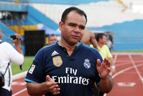 VIDEO: El llanto del periodista Jorge Zelaya por el ascenso del Social Sol