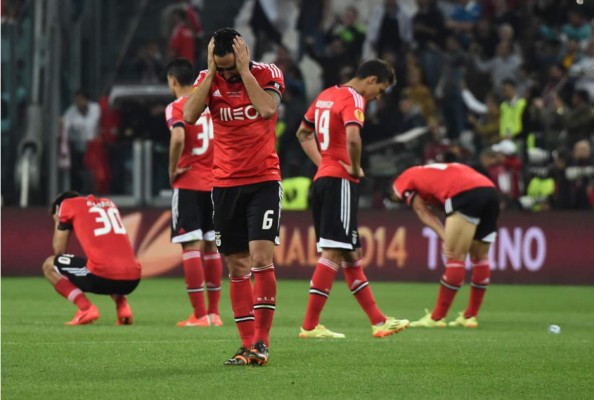 La maldición de Béla Guttman continúa en el Benfica