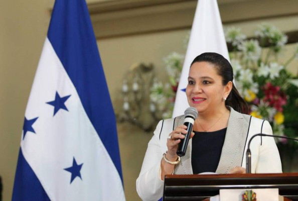 El nuevo look de la primera dama de Honduras