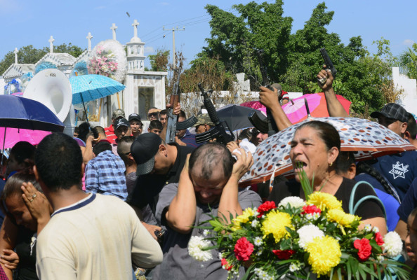 Gobierno mexicano busca apoyo de autodefensas
