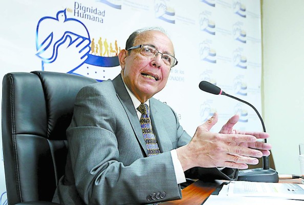 En Honduras no se debe generalizar el aborto, dice comisionado del Conadeh