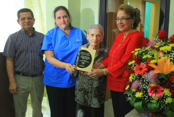 La Liga contra el Cáncer moderniza sus laboratorios