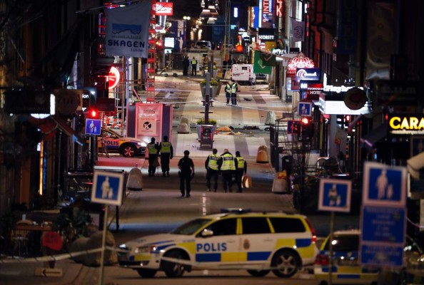 Balance de víctimas en Estocolmo: 4 muertos y 15 heridos