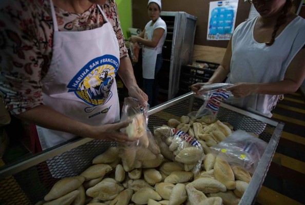 Preparan proyectos de cajas rurales, franquicias y alianza con Banasupro