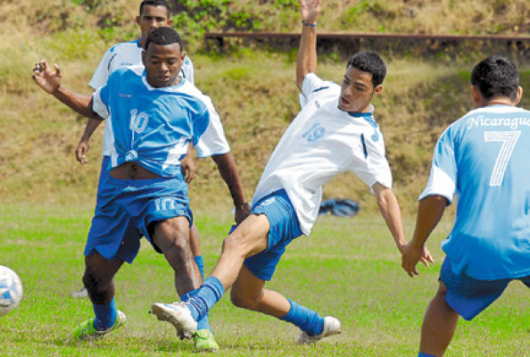 Selección de Nicaragua busca mejorar en la Uncaf