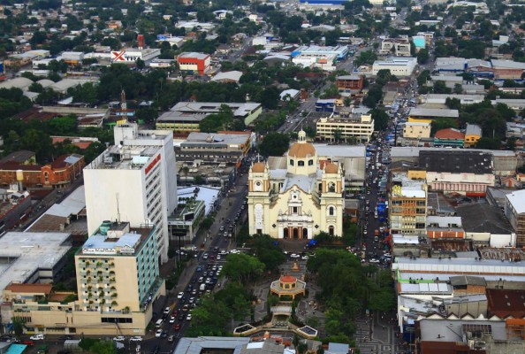 Fin de semana con actividad eléctrica habrá en San Pedro Sula