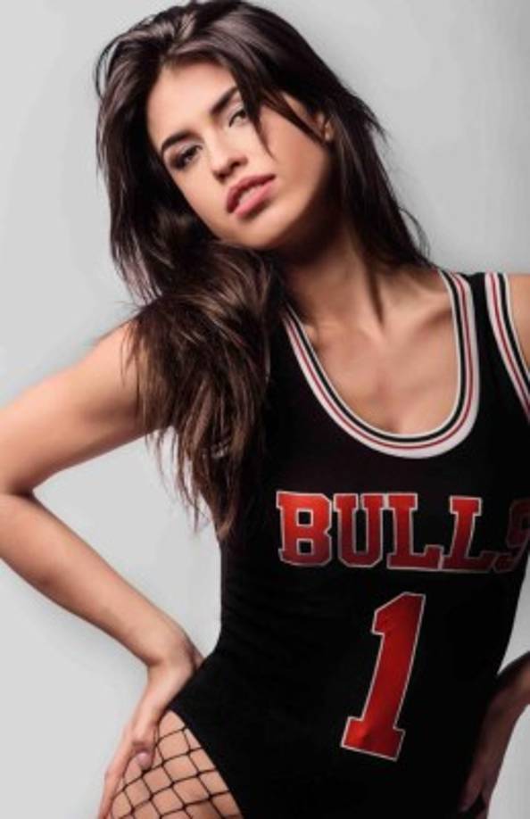 Sofía Suescun incendia las redes sociales con sus fotos .