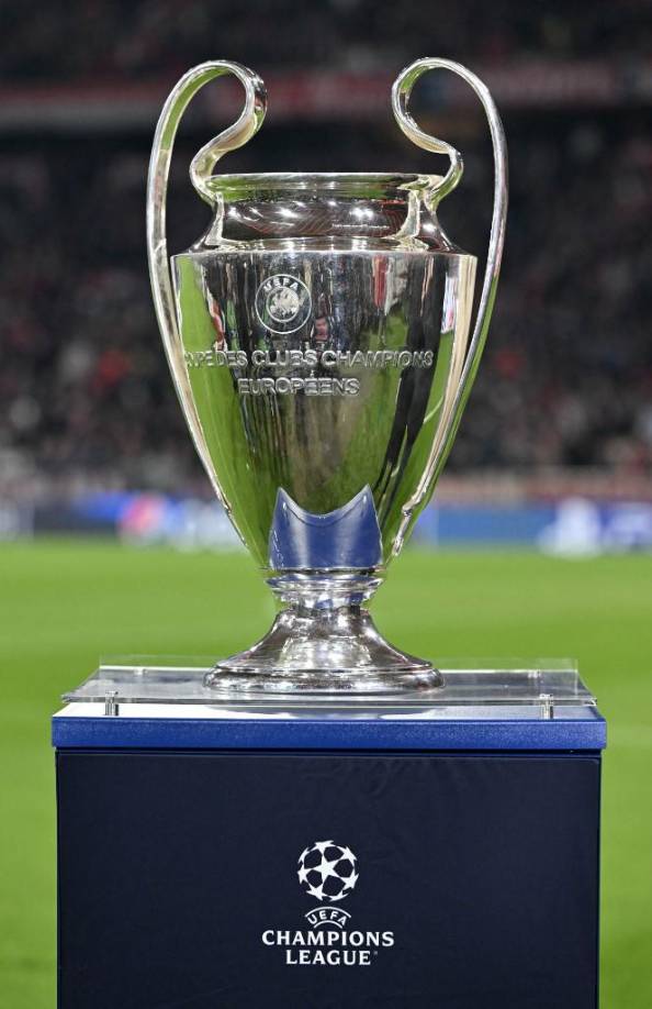 La ansiada Orejona estuvo presente en el Allianz Arena.