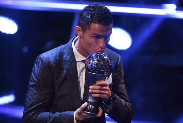 Caen las acciones de la Juventus tras la fuerte subida por fichaje de Cristiano