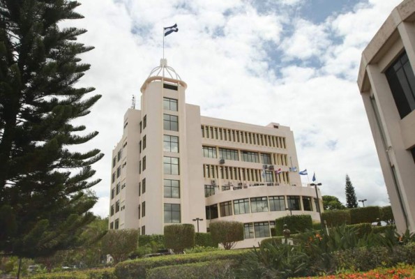 Vicecancilleres de Honduras y Noruega analizan temas laborales y de derechos humanos