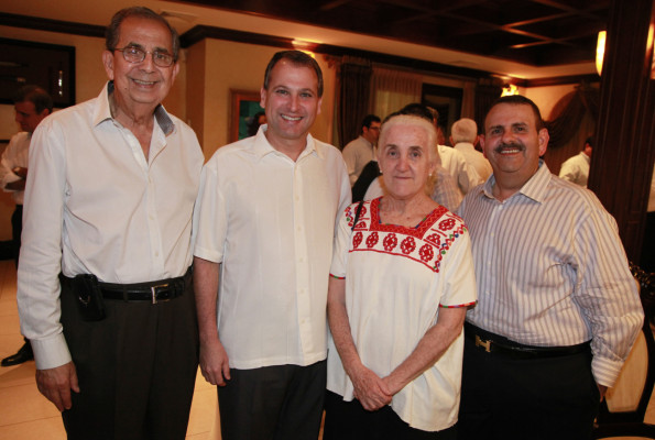 Embajador de Japón Kenji Okada recibe bienvenida