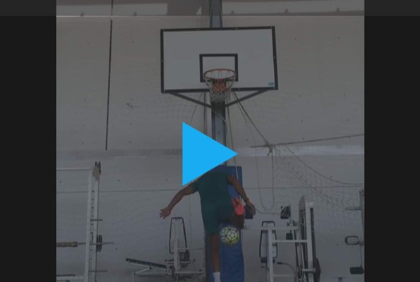 Video: Jona Mejía demuestra su calidad con el balón