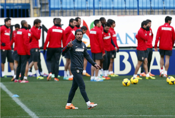 Simeone convoca a todo su plantel para enfrentar al Barça