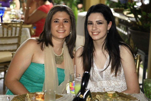 Celebración para Andrea Panayotti Faraj