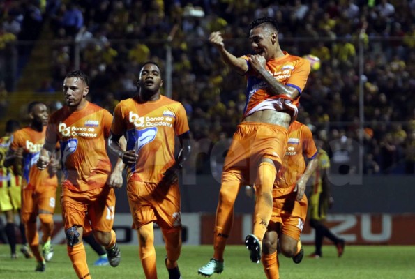 La UPN agarra de hijo al Real España y le vuelve a ganar