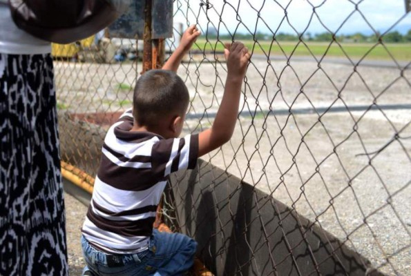 EUA inicia programa para refugiar niños centroamericanos