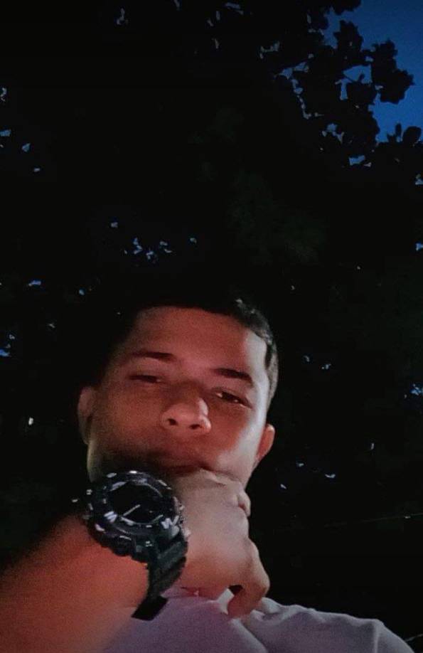 Autoridades policiales están investigando el crimen, ya que el joven fue capturado en noviembre por presuntamente pertenecer a una peligrosa banda de asaltantes de San Pedro Sula.