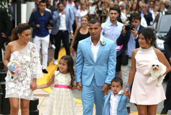 Roban en casa de futbolista Tévez cuando celebraba boda en Uruguay