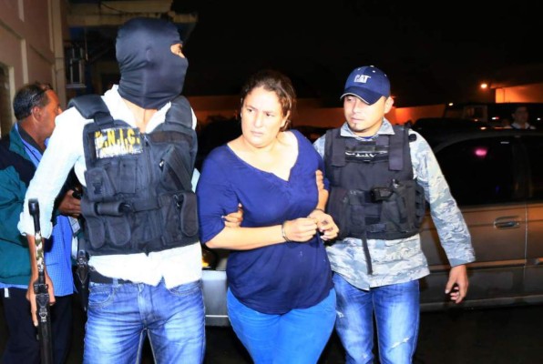 Liberan a mujer acusada de matar a enfermera