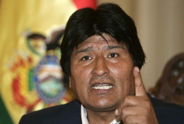 Morales afirma que en Bolivia ya no mandan los gringos, sino los indios