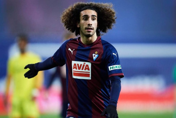 El Barcelona se refuerza con el lateral izquierdo Marc Cucurella