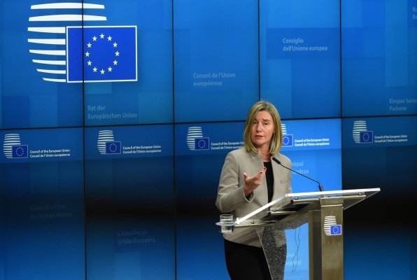 La UE urge a Maduro a convocar elecciones 'en los próximos días'