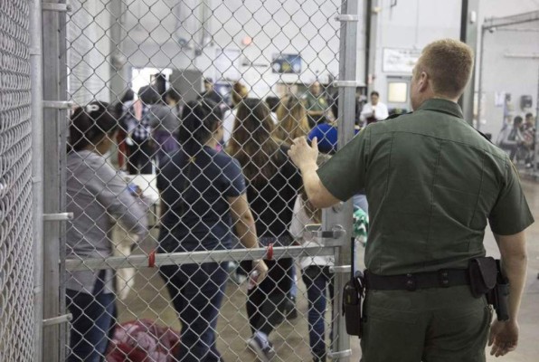 ONU denuncia la detención ilimitada de niños migrantes en EEUU