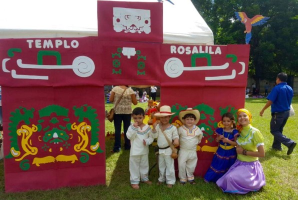 La Salle celebra semana de la hondureñidad