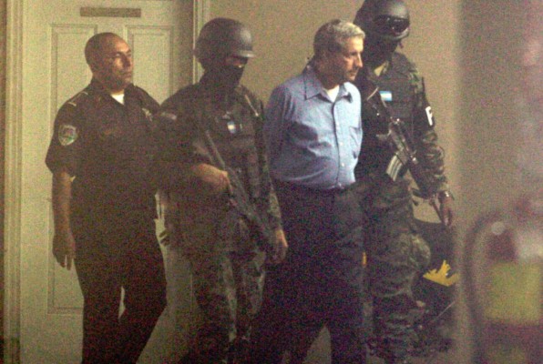 Fotogalería: Así fue el paso de Mario Zelaya por los juzgados de Honduras