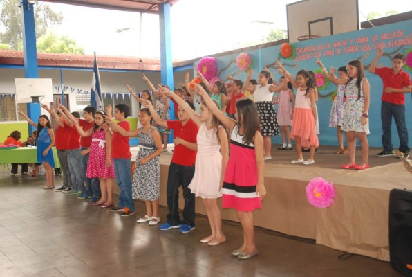Una mañana llena de música y amor para agasajar a mamá