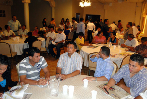 Juramentan comités electorales en El Progreso