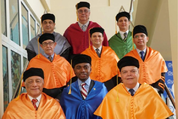 Graduación de la Universidad de San Pedro Sula