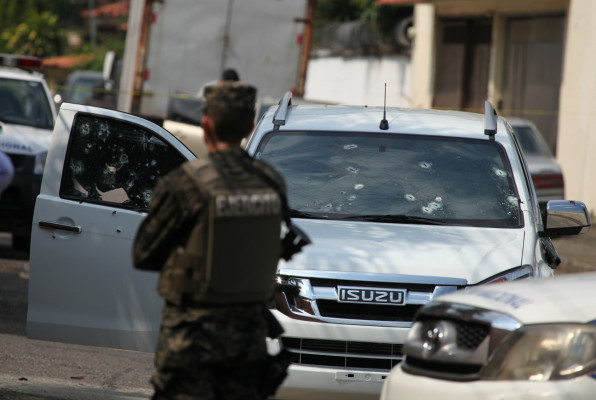 Acribillan a dueño de taller y a venezolano en San Pedro Sula