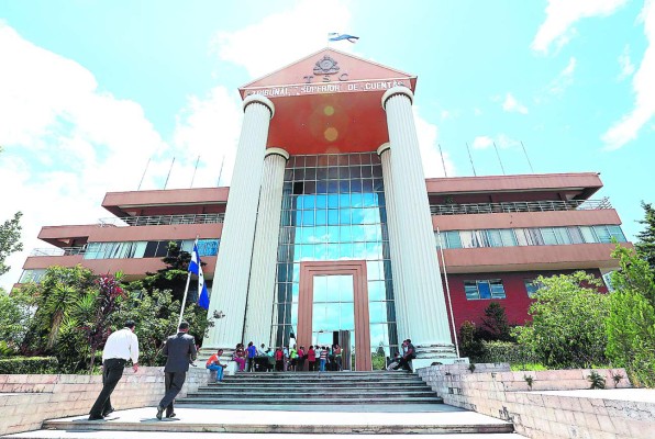 Prorrogan plazo en elección del TSC