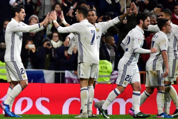 Real Madrid recupera la sonrisa y se le escapa al Barcelona
