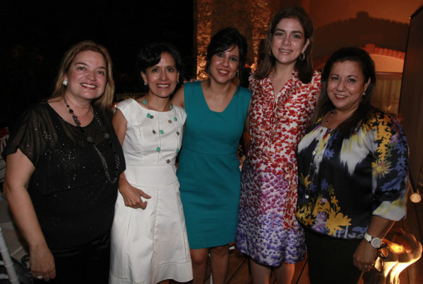 Velada de sorpresas y recuerdos