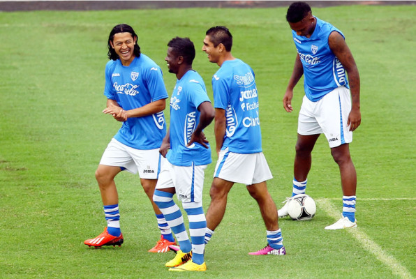 Honduras, consciente de que no debe fallar contra Panamá