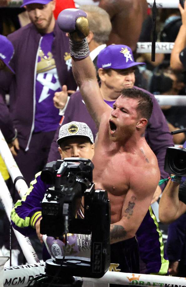 “Soy un peleador fuerte siempre, soy un hombre fuerte, nadie puede ganar a este ‘Canelo’”, clamó el mexicano sobre el ring del T-Mobile Arena. Esto dicen tras su triunfo y Faitelson se pronunció.