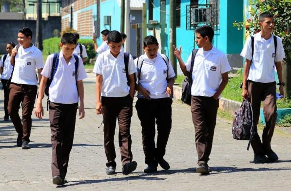 Buscan dar educación vial en los colegios de Honduras