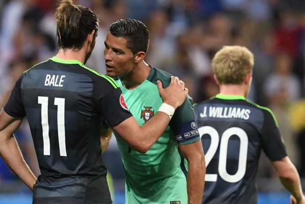 Cristiano desvela lo que dijo a Bale tras el Portugal - Gales