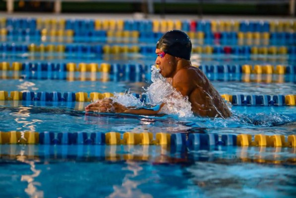 Nadador hondureño Julio Horrego tuvo participación en los Juegos Olímpicos de Tokio