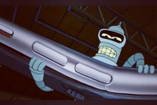 Memes se burlan de la flexibilidad del iphone 6