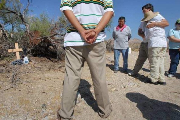 Muertes de inmigrantes en Arizona se reducen en más de 60 por ciento