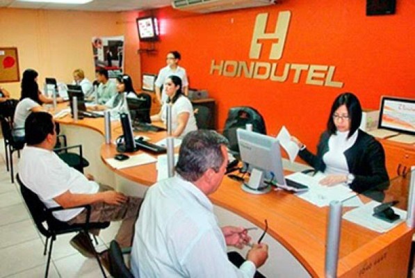 Hondutel cerró con alza de 1,437 líneas fijas