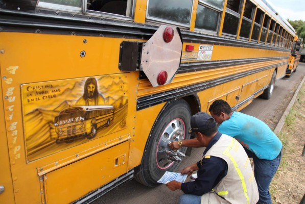 Más de 800 autobuses listos para viajar en Semana Santa