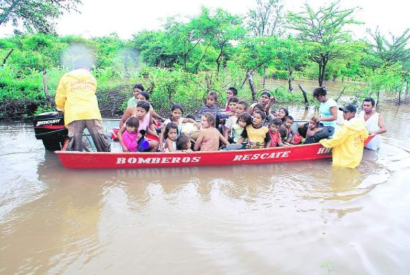 Copeco extiende la alerta por 24 horas más
