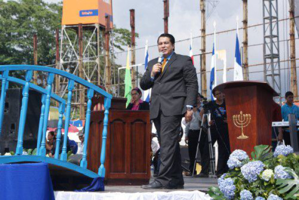 JOH o Villeda ganarán: pastor