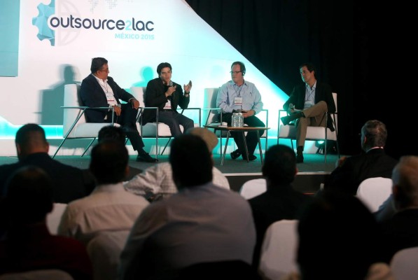 Foro muestra la fortaleza de América Latina en tercerización de servicios