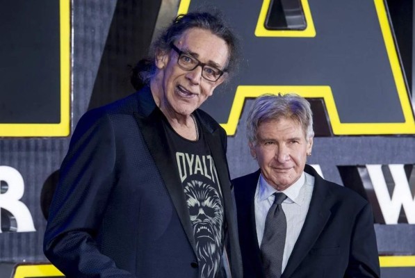 Murió actor de 'Star Wars' Peter Mayhew, intérprete de Chewbacca