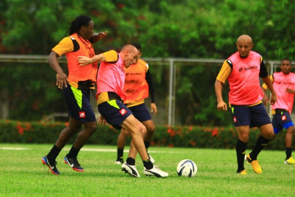 Hernán Medford: 'Vamos por la Liga y la Concachampions”
